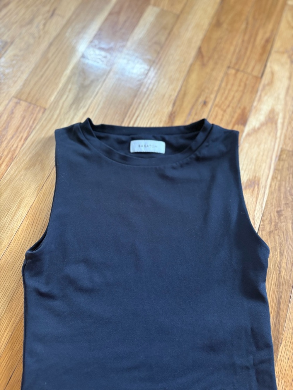Aritzia Babaton Bodysuit - Picture 3 of 4